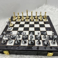 Jeu d'échecs de style marbre de haute qualité avec des pièces d'échecs en métal de 12 pouces et 2.2 pouces