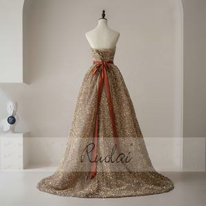 Ruolai LWC6809 abito da sera lucido oro a linea con spalline scollo a V con perline maniche rimovibili con paillettes e abito da festa rosso - Product Image 2