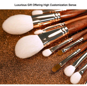 Haute-Luxe <span class=keywords><strong>Fleur</strong></span> Branche Bois Laine Fibre Cheveux Mixte Cheveux Collection Maquillage Brosse Beauté Outil - Product Image 3