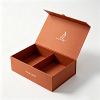 Scatola Regalo Rigida di Lusso Personalizzata con Chiusura Magnetica, Cofanetto in Cartone Premium con Coperchio a Ribalta