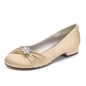 Chaussures simples en satin à talon carré léger style français pour femmes avec décoration en strass, pantoufles respirantes recyclables et lisses - Product Image 5