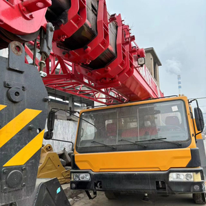 Grúa usada STC500 Precio económico excelente rendimiento Grúa usada STC500 en venta - Product Image 1