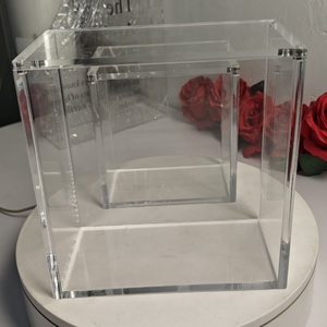 Vitrine de <span class=keywords><strong>collection</strong></span> portable en acrylique de qualité supérieure pour protecteurs de booster Po Kemon Célébration du couvercle magnétique moderne - Product Image 6