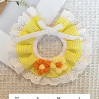 Nouvel accessoire décontracté pour animaux de compagnie, style pastoral transfrontalier : Bavoir pour chat, tablier pour chiot, collier pour chat en polyester avec dentelle florale et motif à carreaux vichy