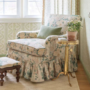 Fauteuil vintage français à motifs floraux, en bois massif, avec tissu rétro, pour salon, chambre ou décoration de villa - Product Image 4