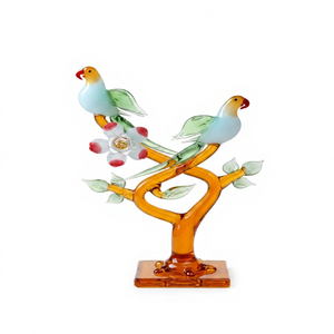 Figura de Pájaros del Amor en Cristal Soplado a Mano con Diseño de Rama de Naranjo y Flor, Temática Animal, Decoración para el Día de San Valentín - Product Image 1