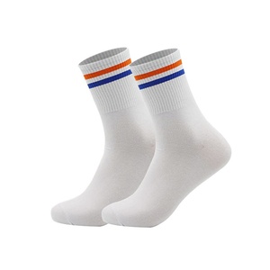 Custom Spring Solid MID Calf <b>Polyester</b> Sports <b>Socks</b> for Students Running-Sweat-Absorbent Breathable - Product Image 3
