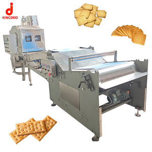 Línea de Producción de Galletas Tipo Sándwich de <span class=keywords><strong>Soda</strong></span> Dura, Totalmente Automática, de Acero Inoxidable, de Alto Rendimiento, de 200-1700 Kg/h, para Fábricas de Galletas - Product Image 1