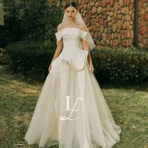 Abiti da donna damigella bianca di lusso eleganti semplici abiti da sposa modesti abito da ballo 2023