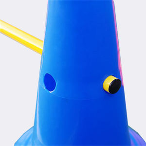 Hurdles d'athlétisme réglables, écologiques et durables en PP orange, cônes d'entraînement et poteaux d'agilité - Product Image 4