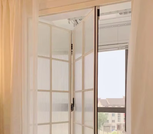 Zeyi Exportación Precios de acordeón de aluminio Puerta de patio plegable Bisagra Partición de aula Puertas plegables - Product Image 3