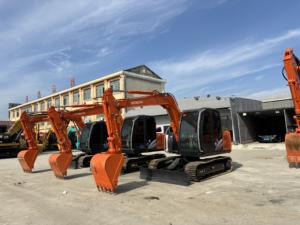 Excavatrice hydraulique compacte Hitachi ZX70 pour la construction urbaine, le terrassement, l'aménagement paysager et les travaux de terrassement légers - Product Image 3