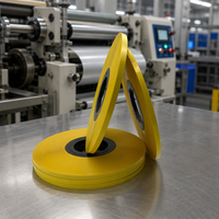 Film isolant en PET Mylar jaune thermofusible en rouleau pour câbles basse tension, film polyester sur mesure, OEM