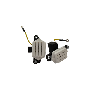 Pièces détachées de haute qualité pour camions, système électrique de camion, régulateur de générateur 71-90018D pour système électrique de camion - Product Image 1
