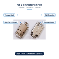 Coque en tôle intégrée articulée USB Type-C mâle avec blindage EMI et couvercle métallique estampé pour assemblage de prise USB-C OEM