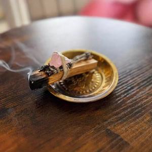 Набор благовоний из сандалового дерева и кипариса: креативный хрустальный букет, защита от сглаза, ароматерапия с натуральными ароматическими элементами и ломтиками апельсина - Product Image 4