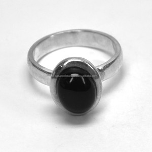 Bague en argent sterling 925 Onyx noir bague en pierres précieuses forme ronde plaqué argent boucle d'oreille à la mode pour la fête, cadeau pour unisexe - Product Image 2