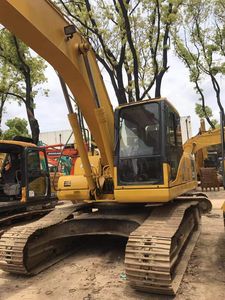 Excavatrice hydraulique sur chenilles PC220-7 Komatsu d'<span class=keywords><strong>occasion</strong></span> de haute qualité pompe à moteur Pelle à chenilles Poclain de 22 tonnes à vendre - Product Image 5