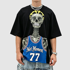 เสื้อยืดผู้ชายลายพิมพ์กะโหลกบาสเก็ตบอลขนาดใหญ่ ผ้าฝ้าย 100% พิมพ์ลายดิจิทัล สีดำ แขนสั้น สไตล์สตรีทแวร์ - Product Image 1