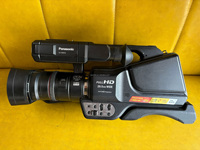 Caméscope vidéo professionnel Panasonic AG-MDH3 NOUVEAU 1080p Full HD Zoom optique 2x