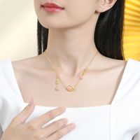 Collier pendentif tendance pour femme en argent sterling 925, perles d'eau douce incrustées, motif floral fleur de pêcher, pompons, coffret cadeau, finition or/rhodium