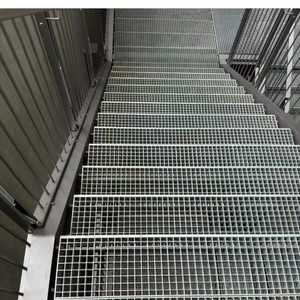 <span class=keywords><strong>Escalier</strong></span> résidentiel d'extérieur en acier antidérapant <span class=keywords><strong>Escalier</strong></span> extérieur en colimaçon Design Garde-corps préfabriqués Marchepied élégant en acier - Product Image 2