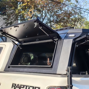 Auvent rigide en alliage d'aluminium imperméable 4x4 avec verrouillage pour les camions pick-up Silverado Ram F150 Sierra - Product Image 4