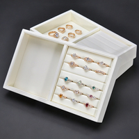 Plateau de présentation et de rangement pour bijoux en velours de haute qualité, multifonctionnel, de forme rectangulaire, pour bagues, boucles d'oreilles, colliers