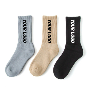 cheap Wholesale Oem Designer Custom Design Your Own Logo Men Crew Sports Socks Custom Bamboo Cotton Black Sock For Man