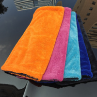 Serviette de séchage sur mesure en microfibre douce pour le nettoyage automobile, service de logo OEM disponible, serviette de séchage automobile à boucles torsadées