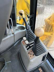 รถตักล้อยาง <span class=keywords><strong>JCB</strong></span> 3CX ปี 2023 ผลิตในสหราชอาณาจักร รถตักหลังขุด กำลังสูง 70 กิโลวัตต์ เครื่องยนต์แท้ รับน้ำหนักได้ 20 ตัน พร้อมวิดีโอรายงาน - Product Image 6