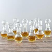 Botol Kaca Mini Vintage 50ml untuk Minuman Keras Anggur Dengan Penutup Kaca 1.7 oz Dekanter Botol Alkohol Kaca Kecil