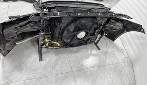 <span class=keywords><strong>Segunda</strong></span> mano para BMW I3 2022 <span class=keywords><strong>2023</strong></span> 2024 Kit de carrocerí<span class=keywords><strong>a</strong></span> de parachoques delantero Corte de Nariz de plástico original completo con faros usados - Product Image 5