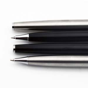 Stylo bille en métal argenté torsadé en acier inoxydable - Product Image 4