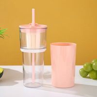 Gobelet à double paroi en PP résistant à la chaleur de grande capacité avec manchon anti-brûlure en silicone