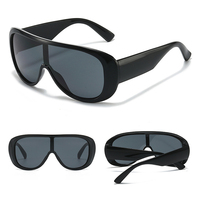 Lunettes de soleil tendance en métal intégré avec monture large et intégrale UV400