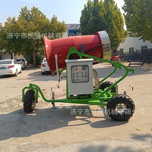 Máquina móvil para hacer nieve Yue Teng Prepaid 70 Deluxe para estaciones de esquí y parques de nieve - Product Image 4