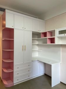 <span class=keywords><strong>Suite</strong></span> di Mobili Integrati Salvaspazio - Combinazione di Armadio, Scrivania e Scaffali - Product Image 5