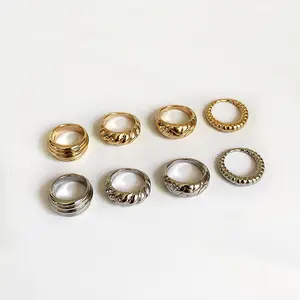 4 Desain Cincin Croissant Tidak Beraturan Lingkaran Chunky Cincin Geometris untuk Wanita Bertekstur Cincin Minimalis Perhiasan 2020