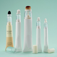 Tube cosmétique personnalisé pour crème contour des yeux, fond de teint liquide isolant, avec pompe à lotion sans air à vibration, emballage en tube plastique