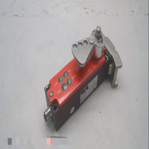 Новый Оригинальный Бесконтактный Защитный Выключатель CET3APCRAAH50XSIC2333114223 N 265954 для ПЛК-контроллеров - Product Image 1