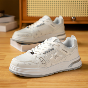 Scarpe da <span class=keywords><strong>uomo</strong></span> Extra-large-nuovo stile estivo alla moda <span class=keywords><strong>Sneakers</strong></span> versatili alla moda per coppie, scarpe Casual <span class=keywords><strong>basse</strong></span> - Product Image 5