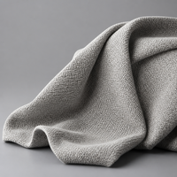 Tissu d'ameublement en chenille 100% polyester doux, tissé uni, 385 GSM, résistant aux déchirures et aux taches, couleurs personnalisées pour canapé