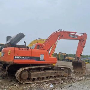 En bon prix excavatrice diesel hydraulique utilisée originale de DOOSAN DH300LC-7 avec la haute performance de capacité de travail forte à vendre - Product Image 2