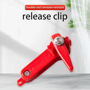 Clip de liberación rápido de plástico rojo para pesca en agua salada, para uso en embarcaciones - Product Image 1