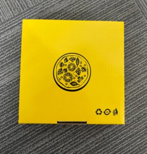 Carton de restauration ondulé 13 x 13 par Clay King, matériaux recyclés, impression, expédition pour pizza à emporter, pour les industries alimentaires - Product Image 4