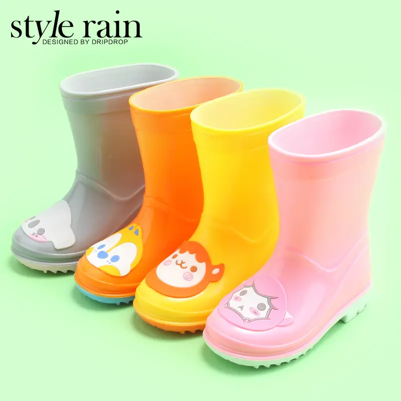 Fabricant d'usine de bottes de pluie en PVC transparent de haute qualité avec dessin de girafe pour enfants bottes de pluie en pvc transparent bottes de pluie pour enfants