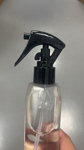 Mini Pulverizador de Gatillo Negro de Plástico Suave Antiderrames 24/410 (24 mm) para Productos de Limpieza Cosmética - Product Image 5