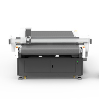 Machine de découpe automatique à alimentation automatique avec couteau rotatif CNC pour tissu et tissu YC-1215A à prix avantageux