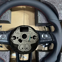 Volant de course à fond plat personnalisé pour Volkswagen Golf MK8 MK6 MK5 MK7 R avec cuir perforé et surpiqûres décoratives rouges